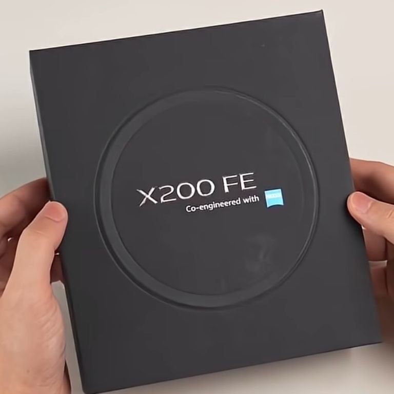 Vivo X200 FE की भारत में लॉन्च डेट और कीमत लीक, जानिए क्या होंगे इसके नए स्पेसिफिकेशन और फीचर्स।